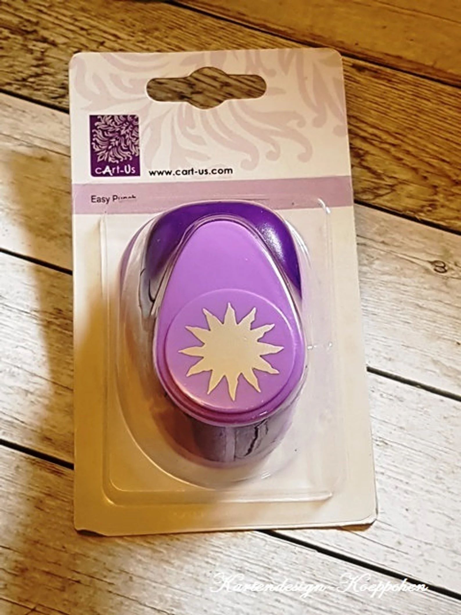 Děrovač fialový 15mm - sluníčko